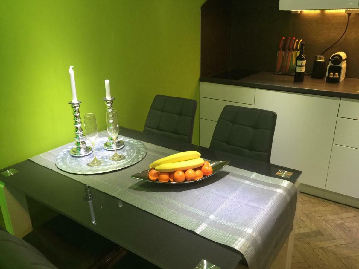 Feel Different Apartment Budapest Bagian luar foto